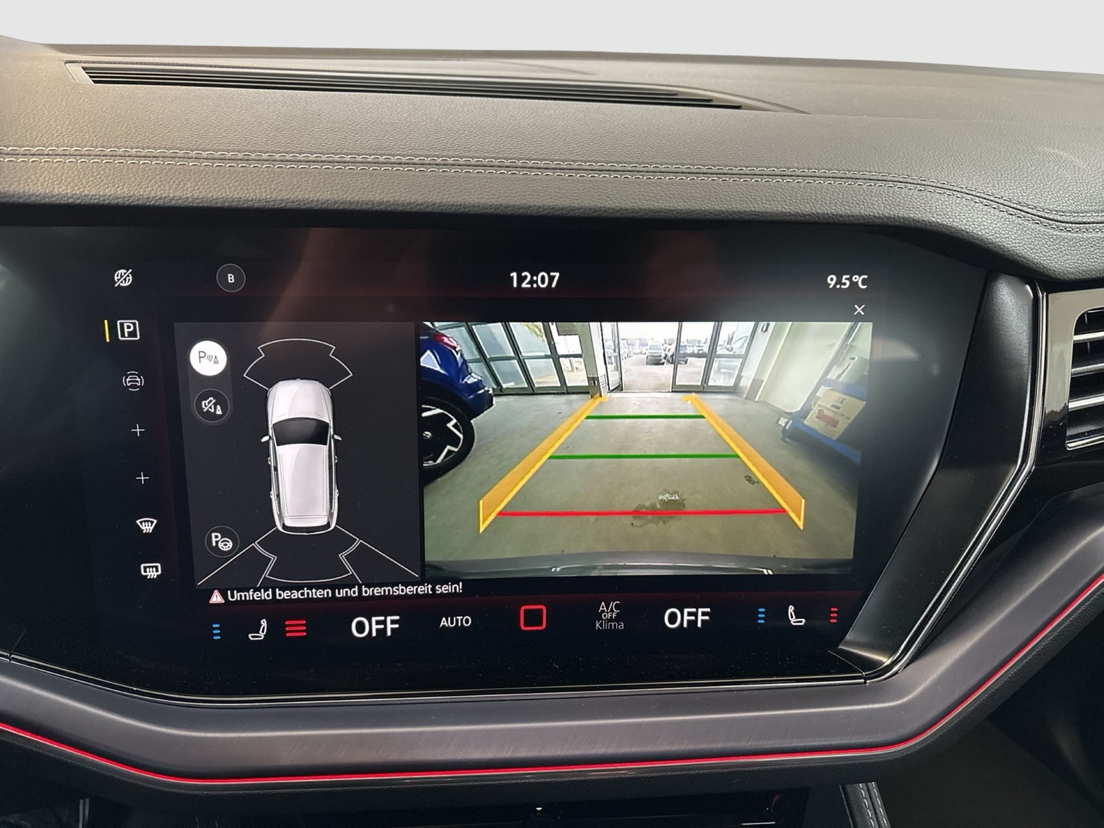 Volkswagen Touareg V6 R-LINE AHK CAM ACC HEAD-UP