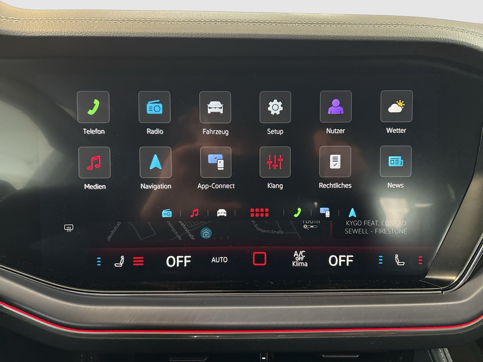 Volkswagen Touareg V6 R-LINE AHK CAM ACC HEAD-UP