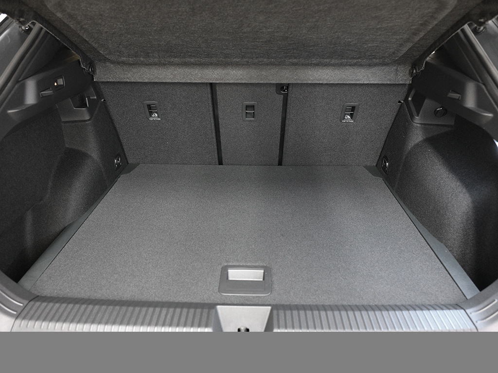 Volkswagen T-Roc 1.5 R-LINE DSG BLACKSTYLE HARMANKARDON