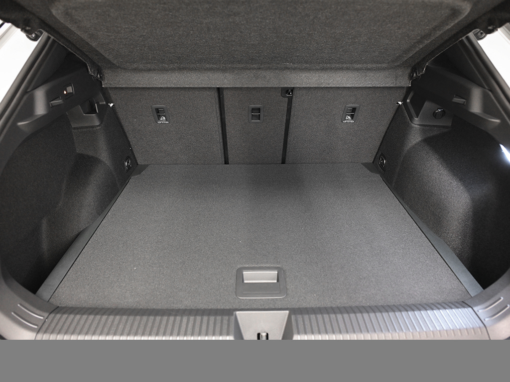 Volkswagen T-Roc 1.5 R-LINE DSG BLACKSTYLE AHK eKLAPPE