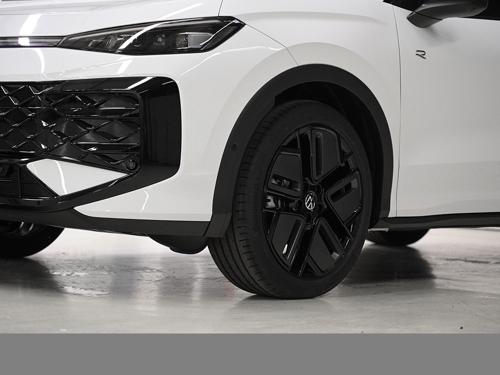 Volkswagen T-Roc 1.5 R-LINE DSG BLACKSTYLE AHK eKLAPPE