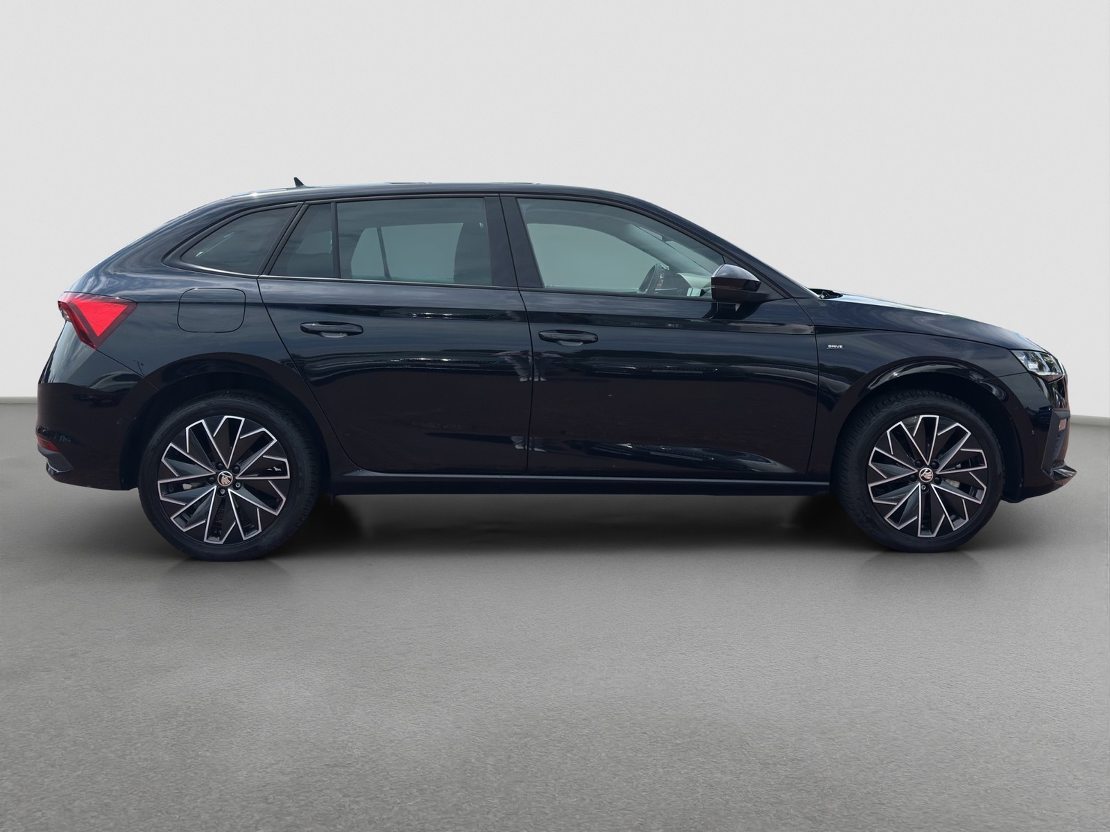 Skoda Scala 1.0 DRIVE CAM E-KLAPPE NAVI LM17 SITZHEIZ.