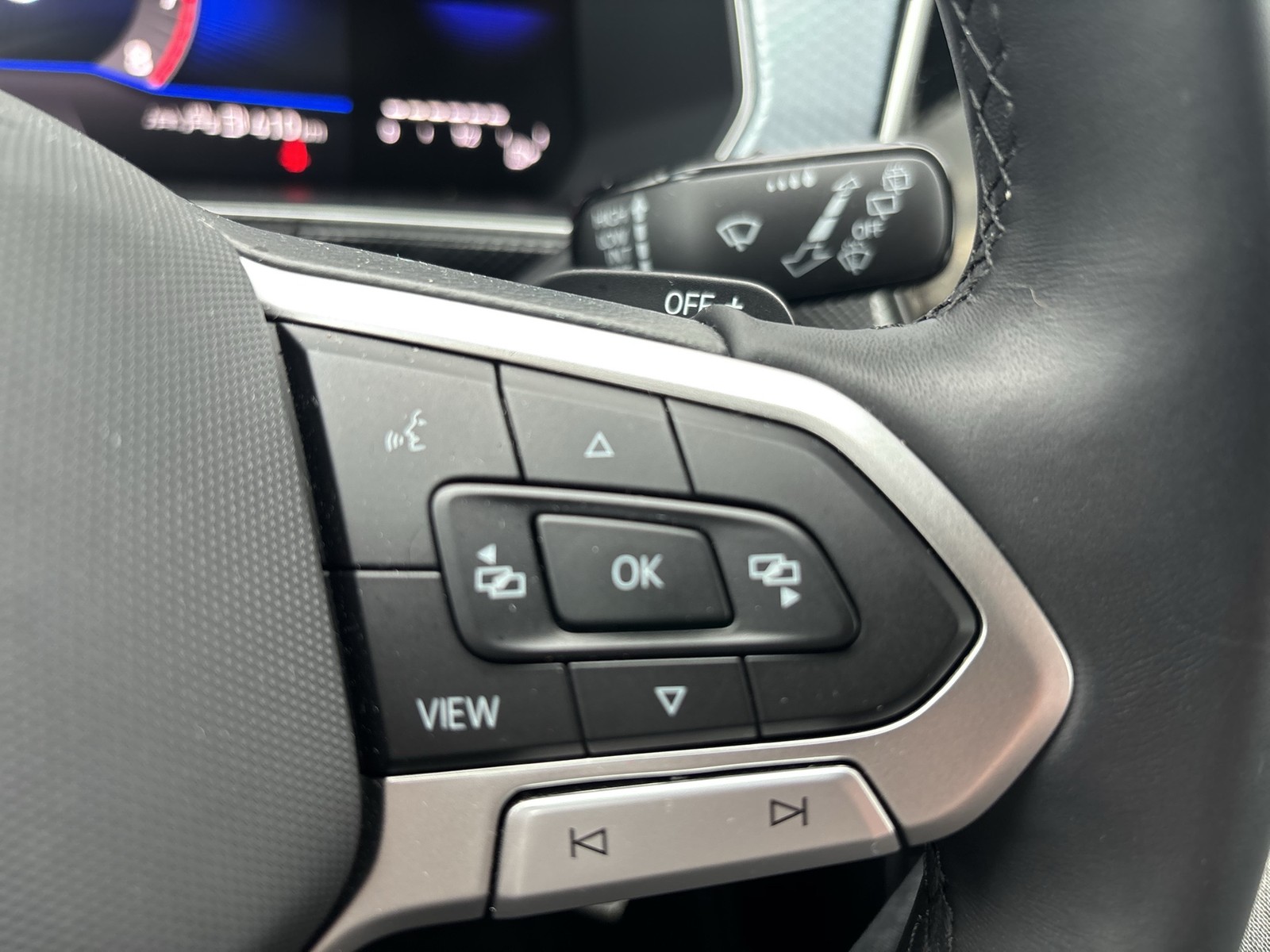 Volkswagen T-Cross 1.0 GOAL AHK ACC NAVI LM17 CARPLAY LED