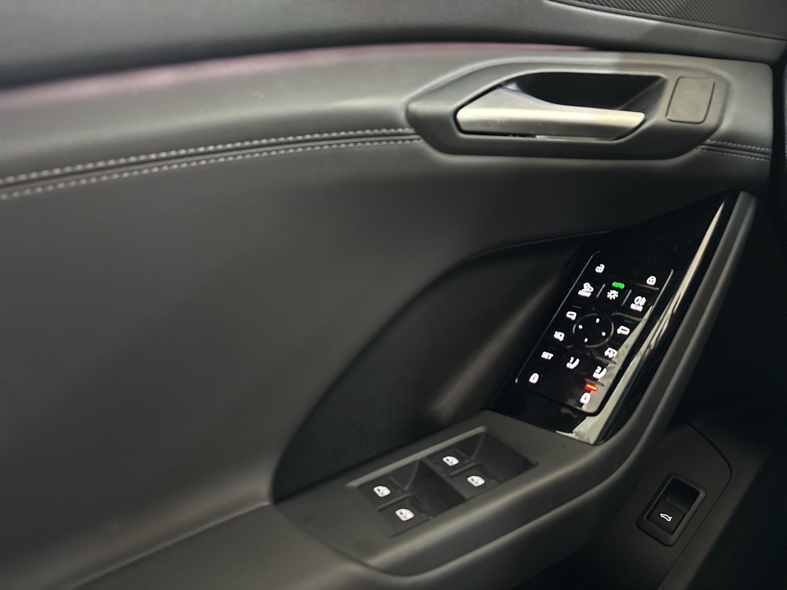 Audi Q6 e-tron performance advanced TECH+ ACC 20"