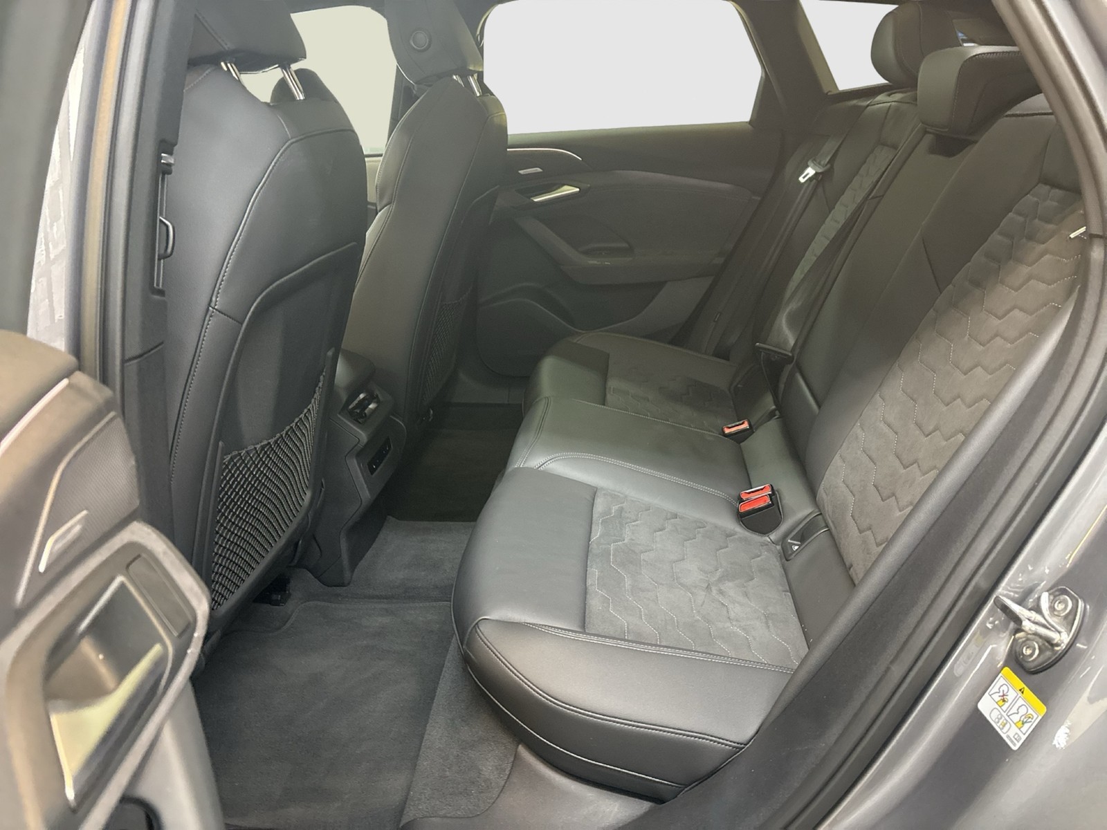 Audi A6 e-tron Avant performance S LINE PANO B&O 21"