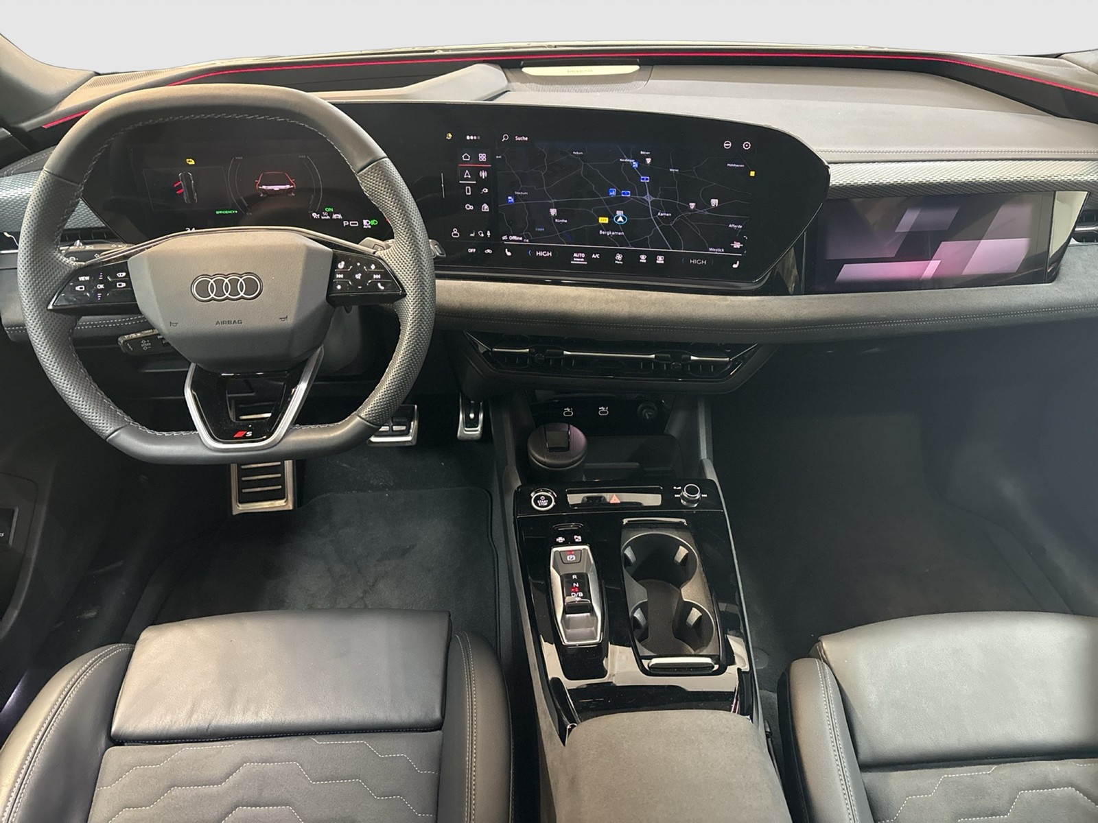 Audi A6 e-tron Avant performance S LINE PANO B&O 21"