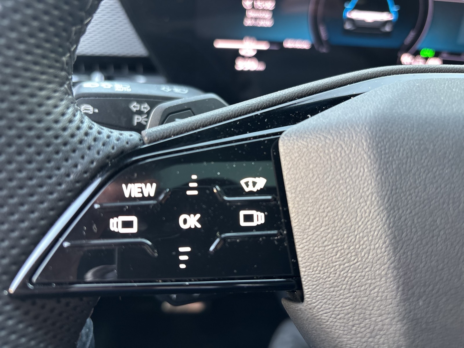 Audi A6 e-tron Avant quattro S LINE PANO B&O AHK LM21