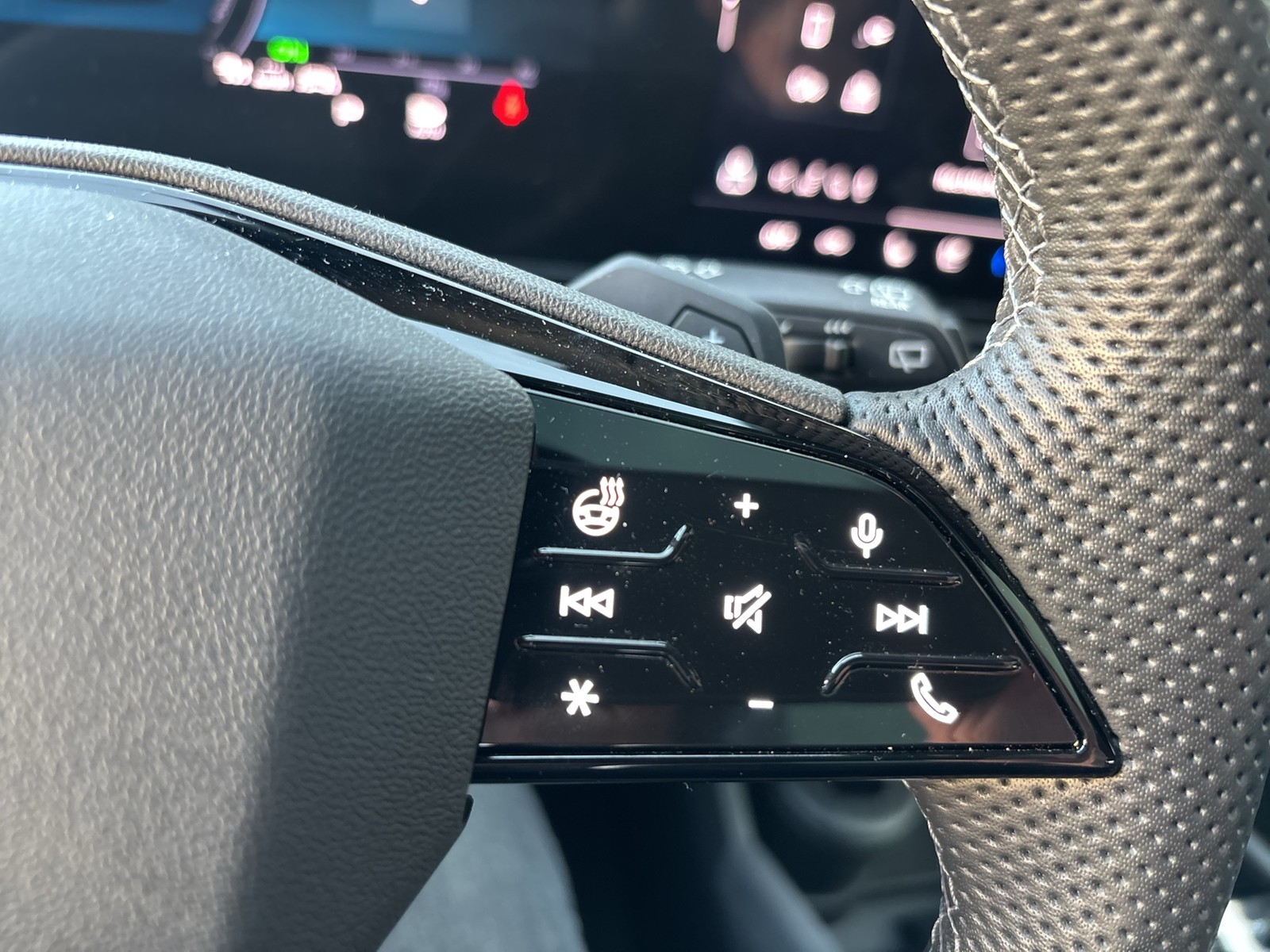 Audi A6 e-tron Avant quattro S LINE PANO B&O AHK LM21