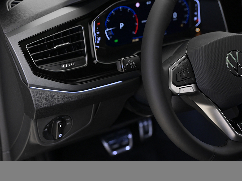 Volkswagen Taigo 1.0 R-LINE DSG