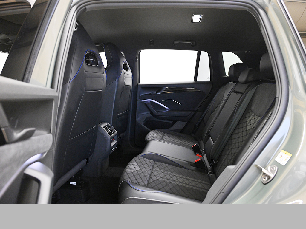 Volkswagen Tiguan 1.5 R-LINE DSG MATRIXLED BLACKSTYLE AHK