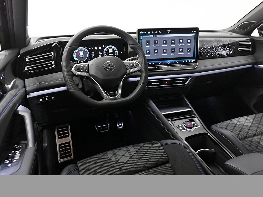 Volkswagen Tiguan 2.0 R-LINE DSG 4X4 HARMANKARDON AHK LM20