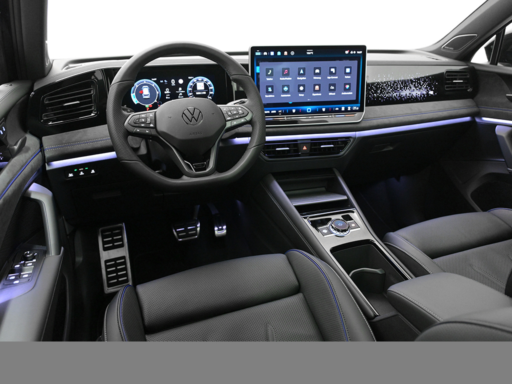 Volkswagen Tiguan 2.0 R-LINE DSG 4X4 LEDER PANO STANDHZG