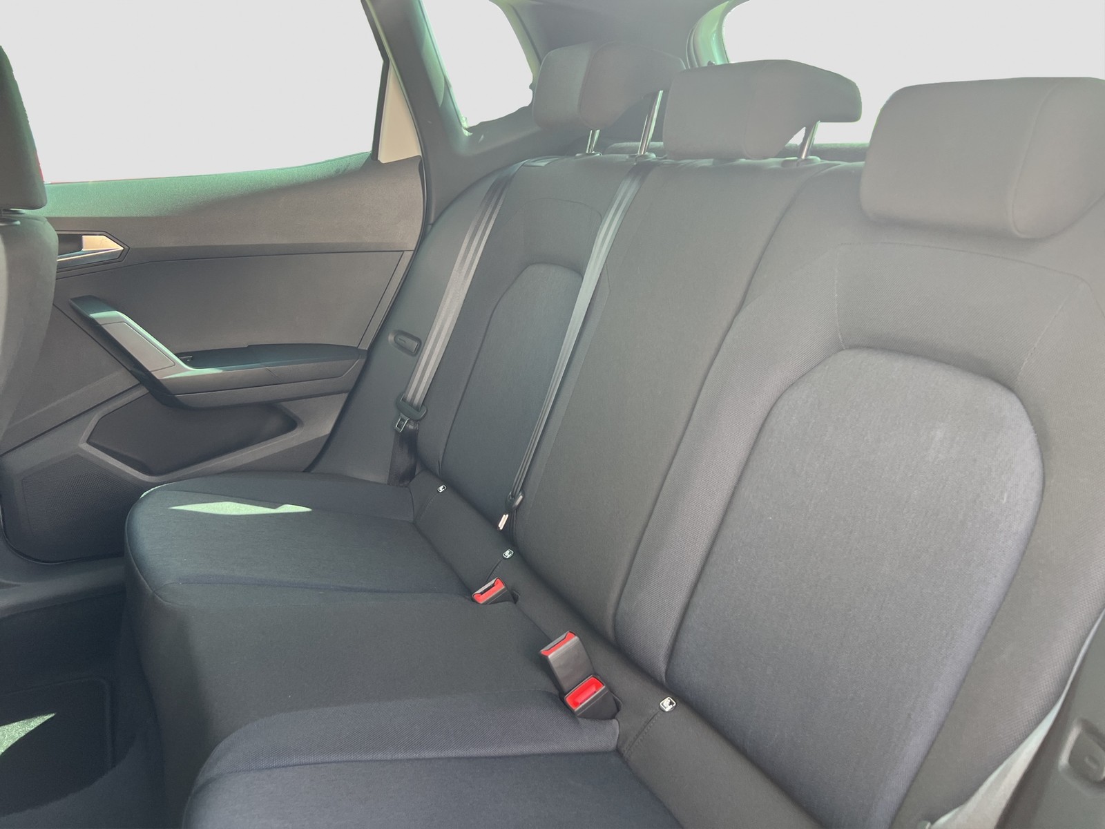 Seat Arona 1.0 FR CAM ACC NAVI LM17 CARPLAY SITZHEIZ.