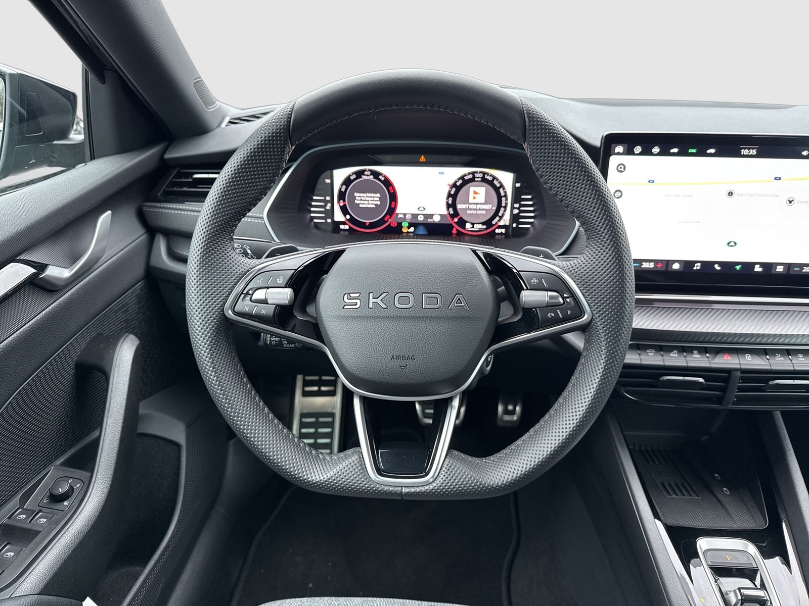 Skoda Octavia Combi 2.0TDI DSG Sportline ACC HuD NAV PDC RFK SHZ