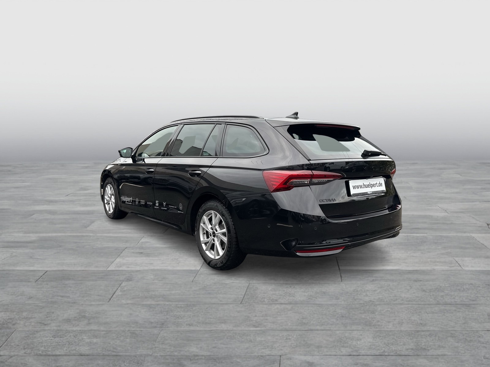 Skoda Octavia Combi 2.0TDI DSG Sportline ACC HuD NAV PDC RFK SHZ