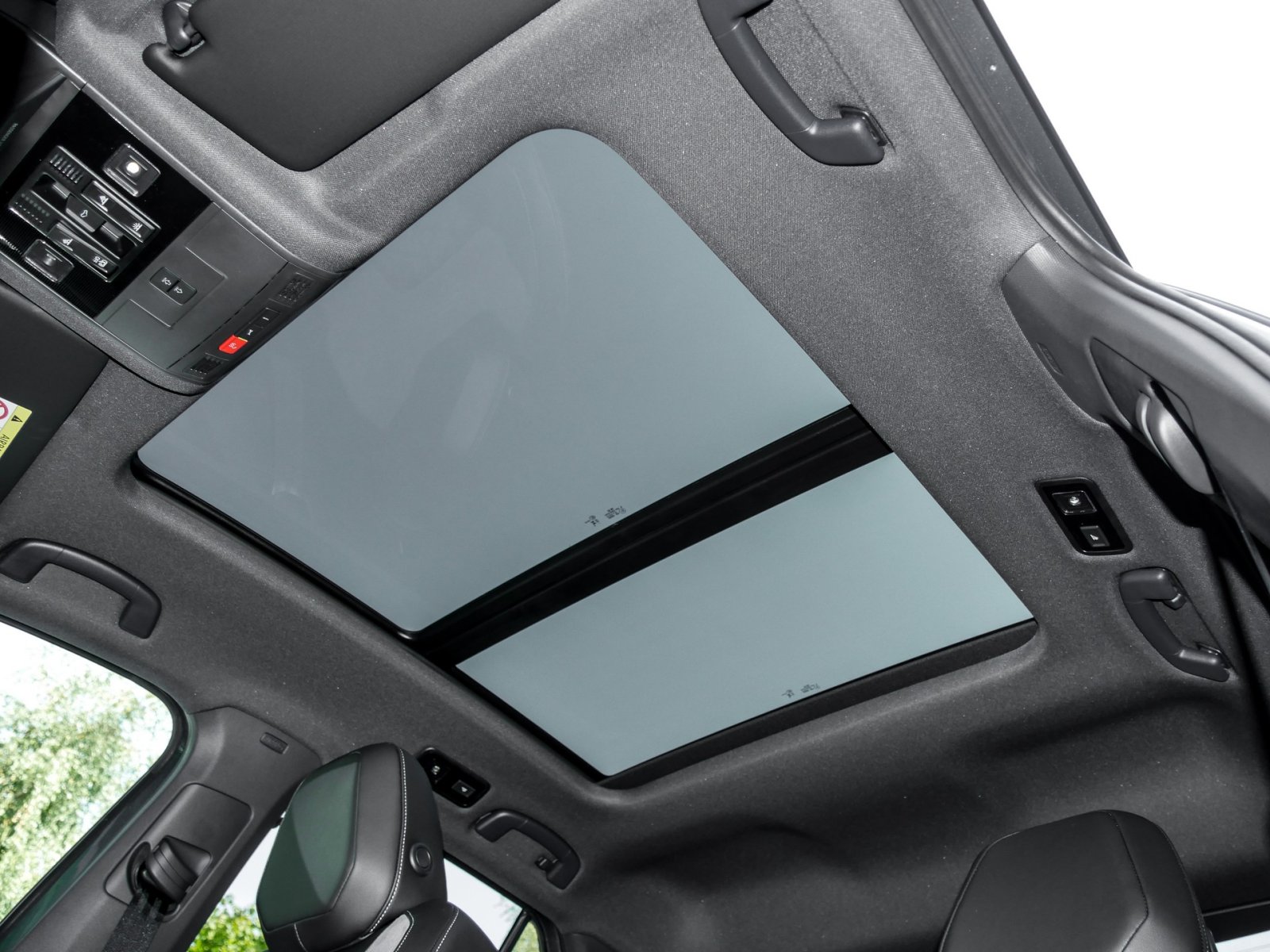 Volkswagen T-Roc 1.5 R-LINE DSG BLACKSTYLE eKLAPPE PANO CAM