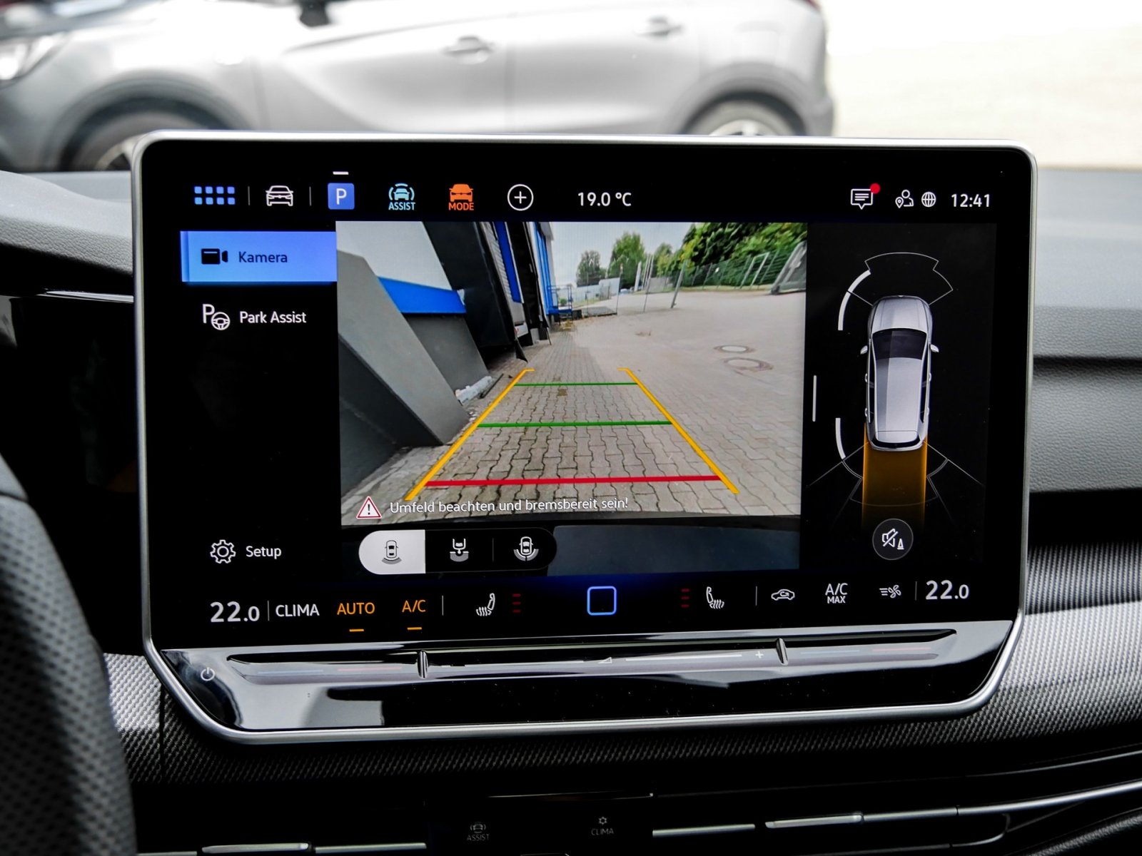 Volkswagen Golf 1.5 R-LINE DSG BLACKSTYLE PANO AHK MATRIX-LED