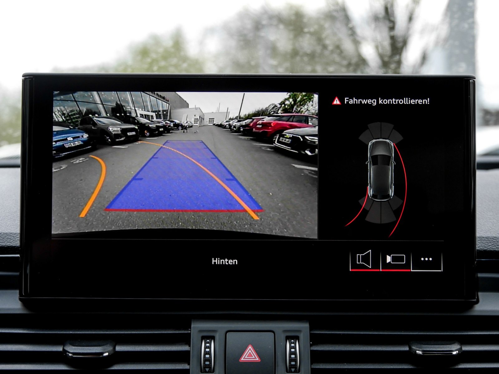 Audi Q5 55 quattro HYBRID S LINE CAM LM19 EKLAPPE NAVI+