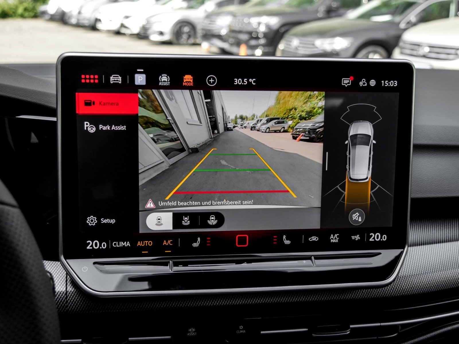 Volkswagen Golf 1.5 R-LINE DSG BLACKSTYLE PANO MATRIXLED