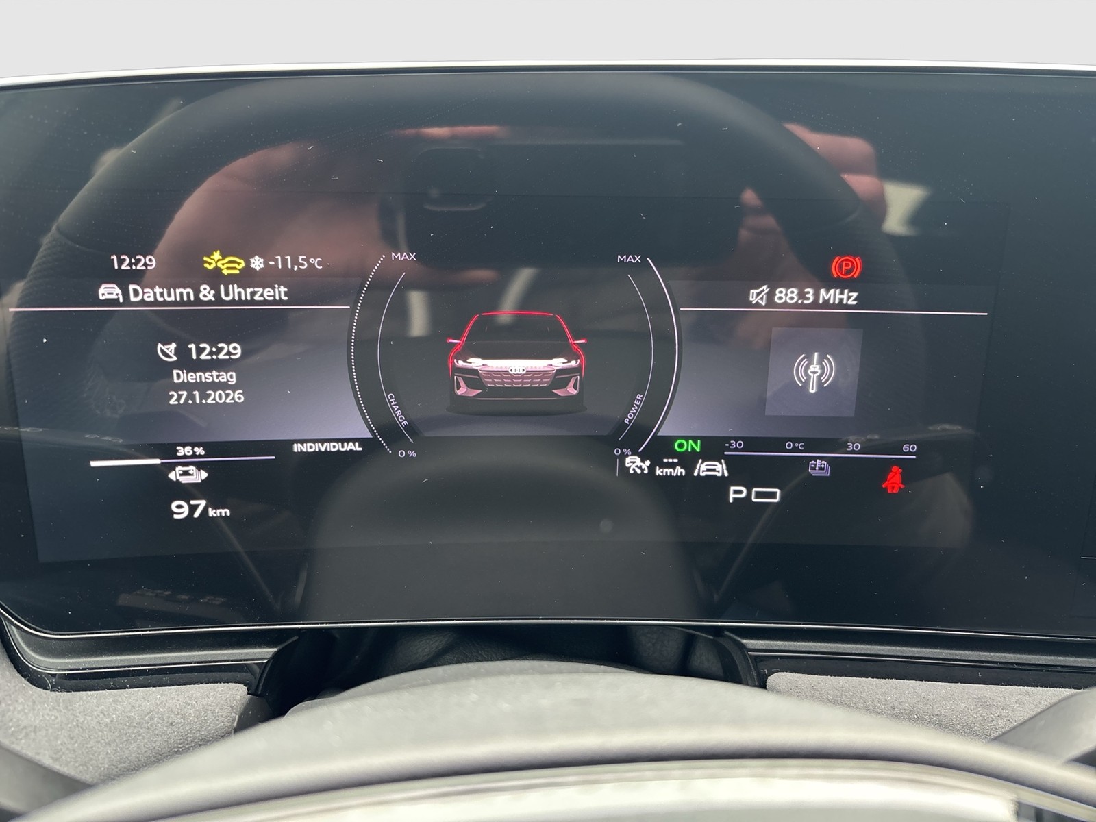 Audi A6 e-tron Avant quattro S LINE PANO B&O AHK LM21