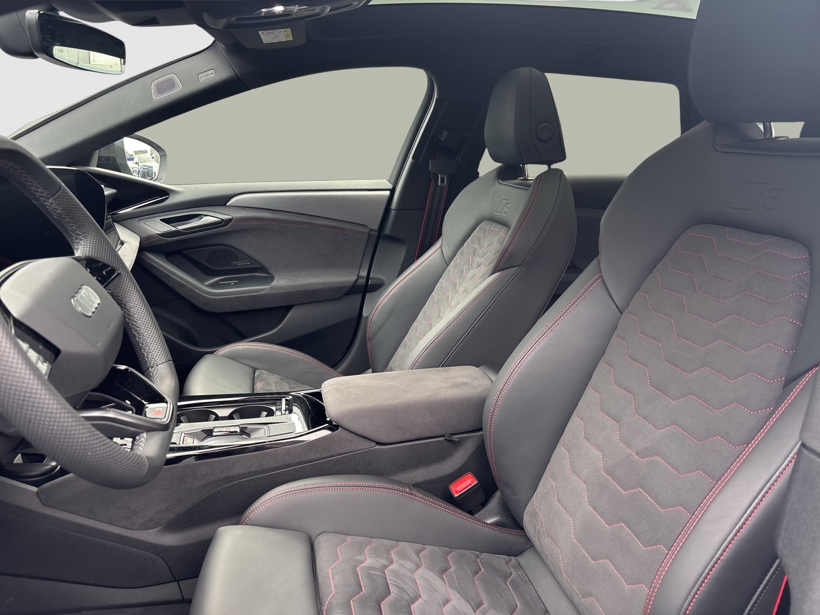 Audi A6 e-tron Avant quattro S LINE PANO B&O AHK LM21