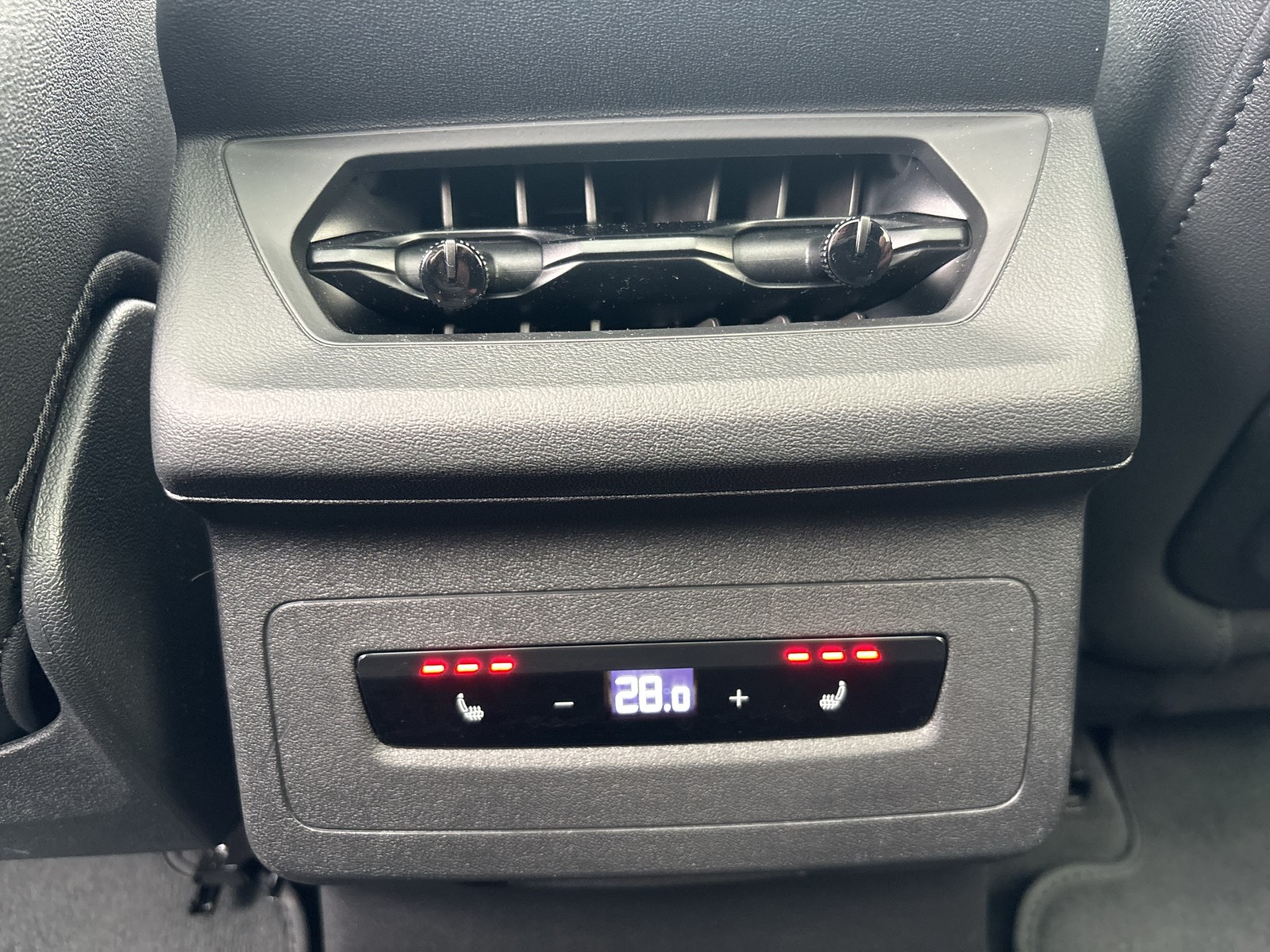 Audi A6 e-tron Avant quattro S LINE PANO B&O AHK LM21