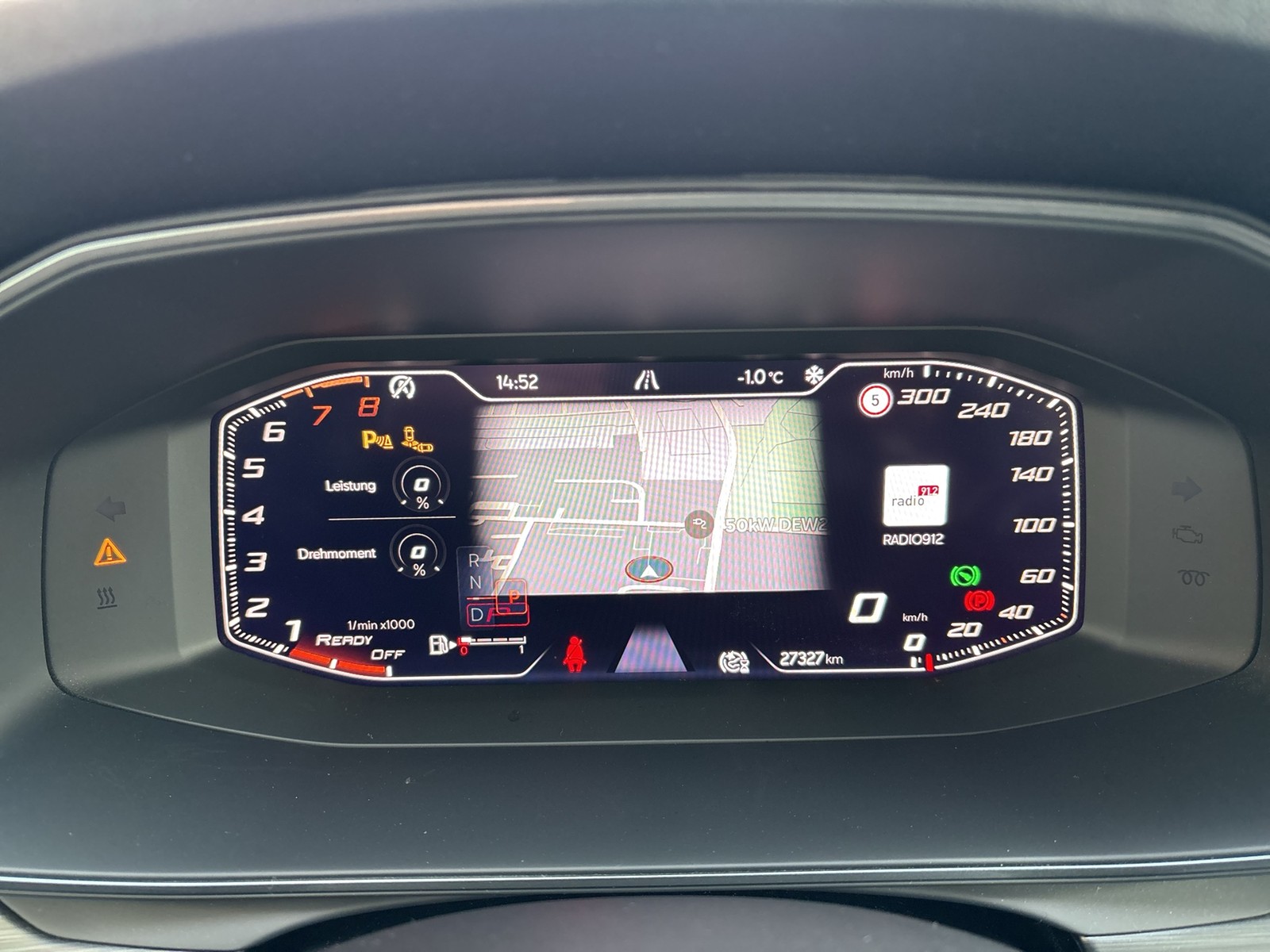 Cupra Leon ST 2.0 VZ 4X4 LEDER PANO AHK CAM ACC LM19