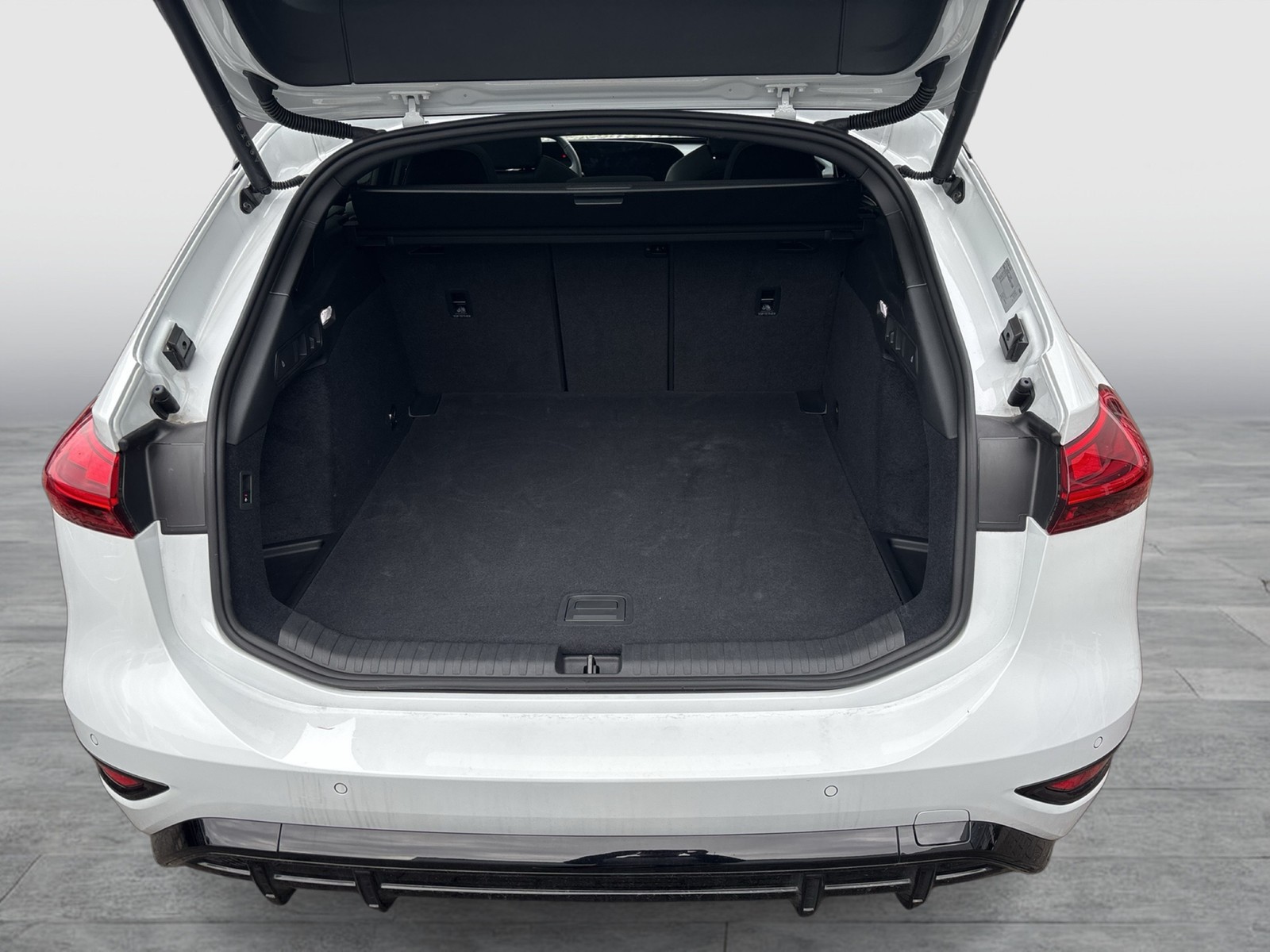 Audi A6 e-tron Avant quattro S LINE TECHPRO PANO 21"