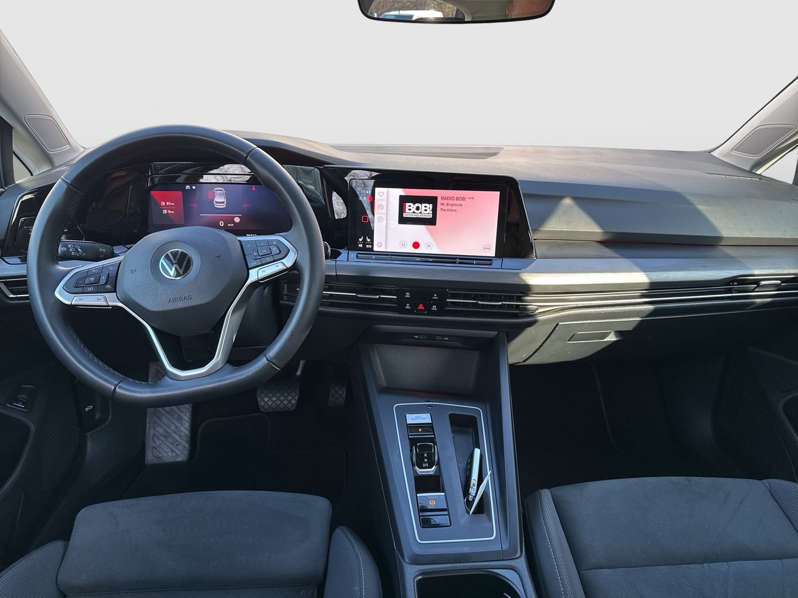 Volkswagen Golf VIII 1.4 HYBRID STYLE KAMERA ALU SITHZG