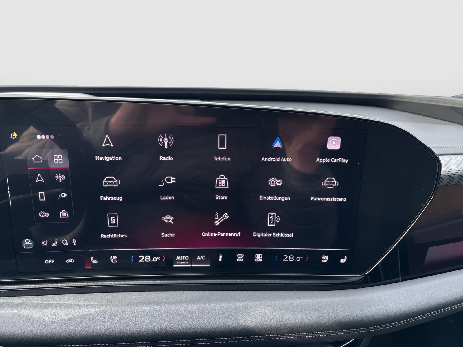 Audi A6 e-tron Avant S LINE BLACKPAK TECHPRO B&O ACC