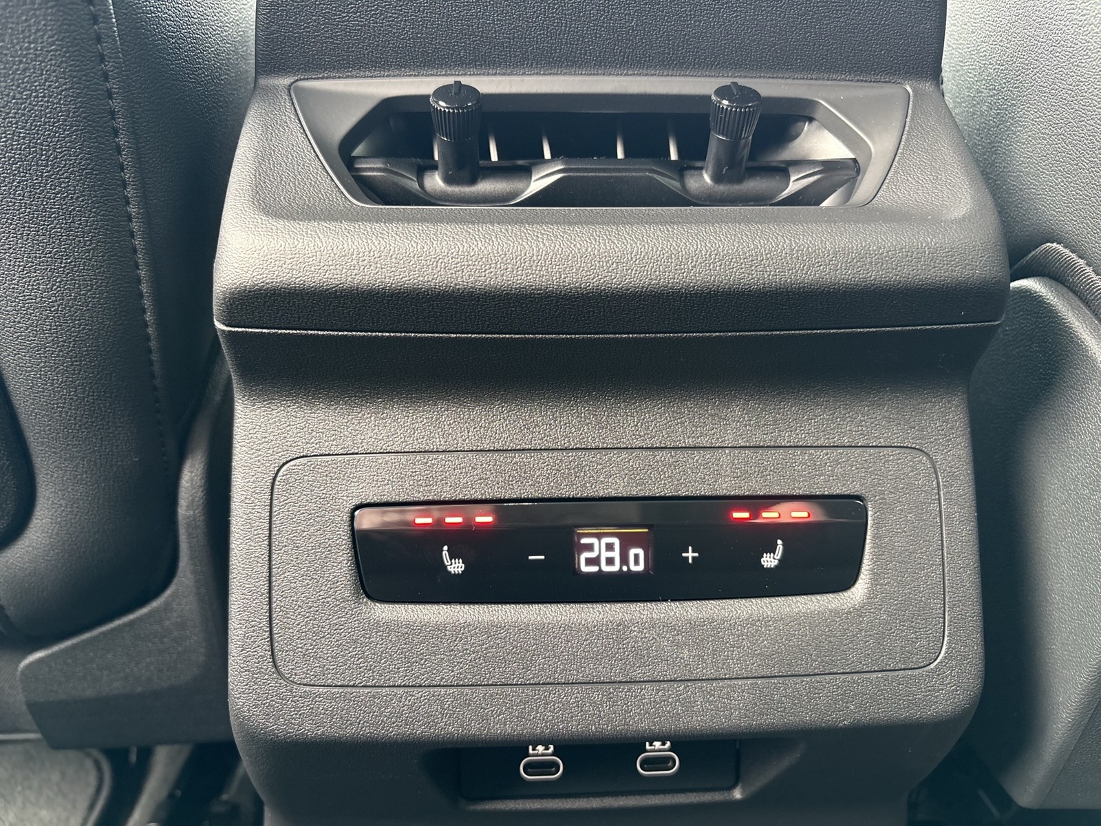 Audi A6 e-tron Avant S LINE BLACKPAK TECHPRO B&O ACC