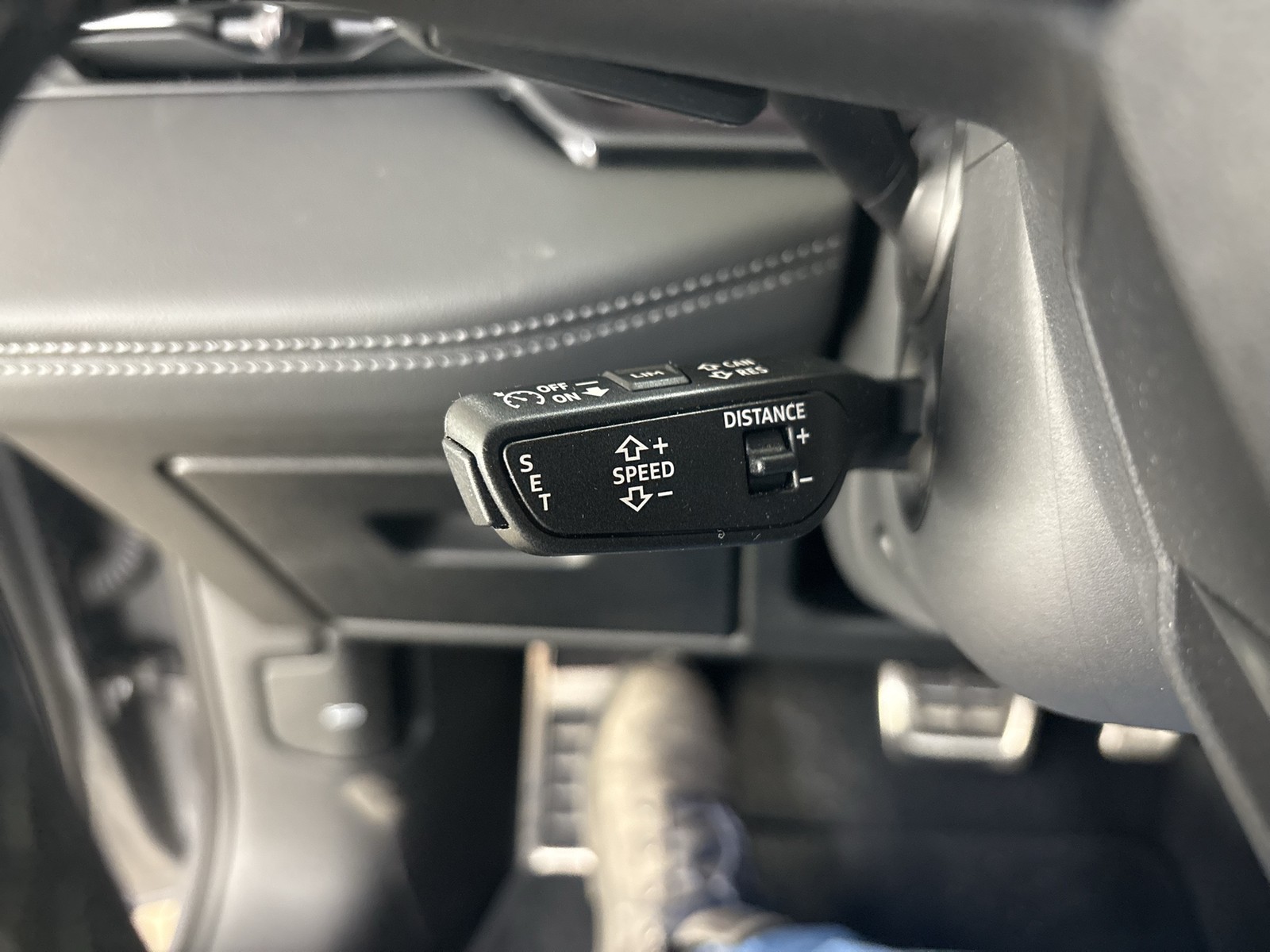 Audi A6 e-tron Avant S LINE TECHPRO PANO ACC CAM 20"