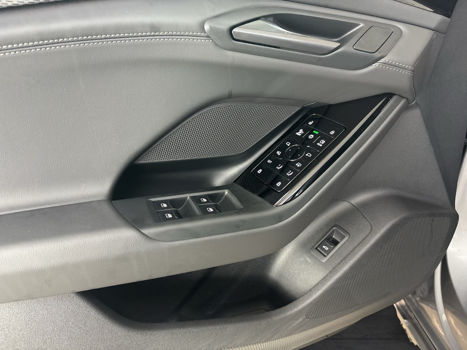 Audi A6 e-tron Avant S LINE TECHPRO PANO ACC CAM 20"