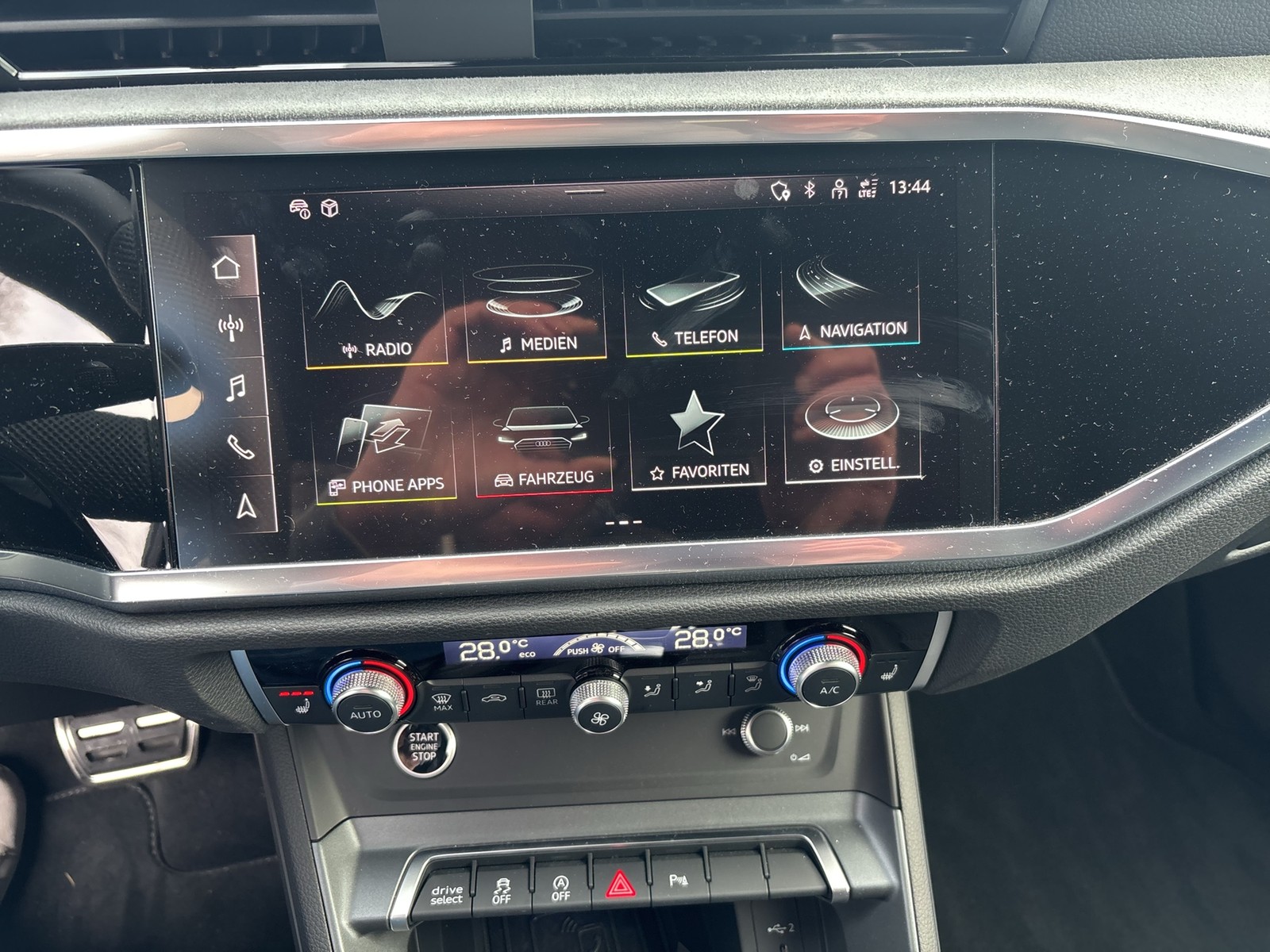 Audi Q3 Sportback 35 S LINE AHK ACC LM19 EKLAPPE NAVI+