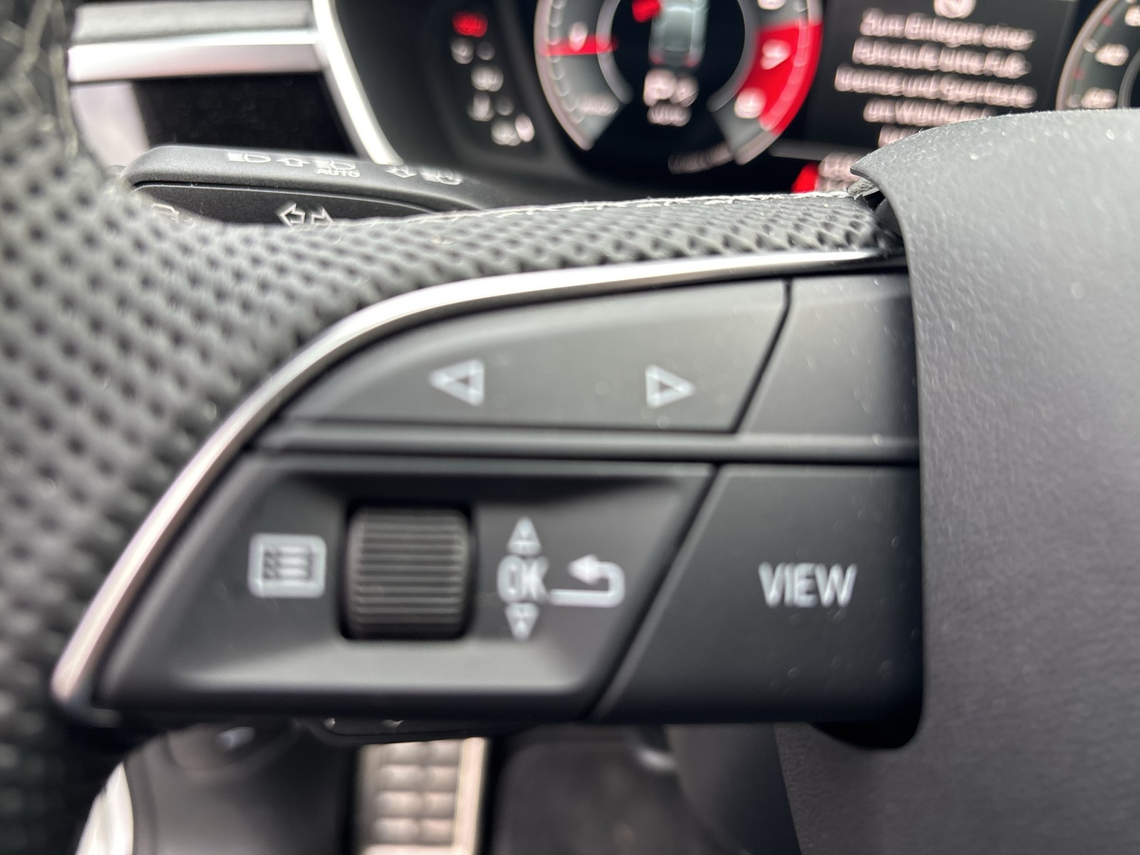 Audi Q3 Sportback 35 S LINE AHK ACC LM19 EKLAPPE NAVI+