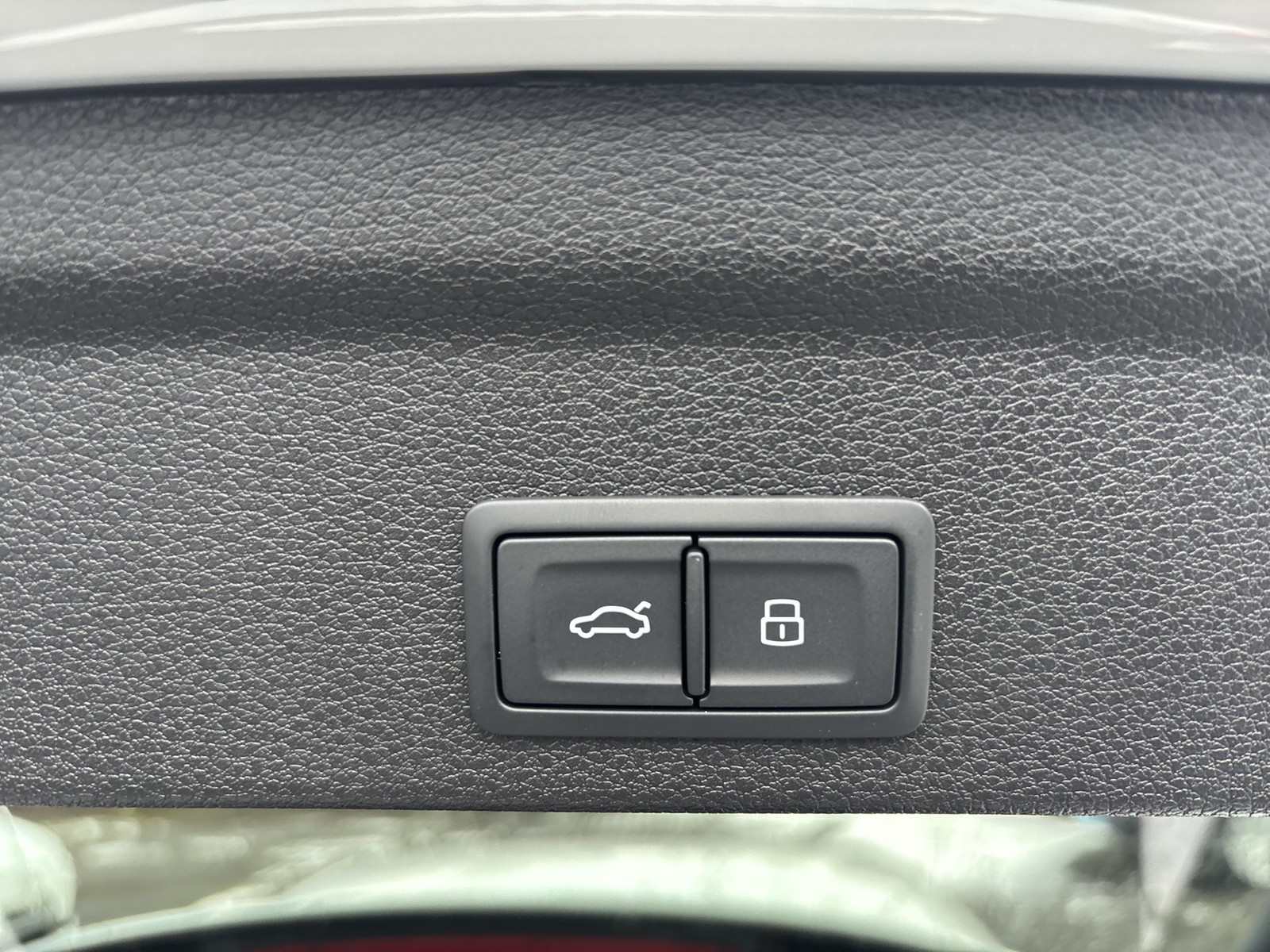 Audi Q3 Sportback 35 S LINE AHK ACC LM19 EKLAPPE NAVI+