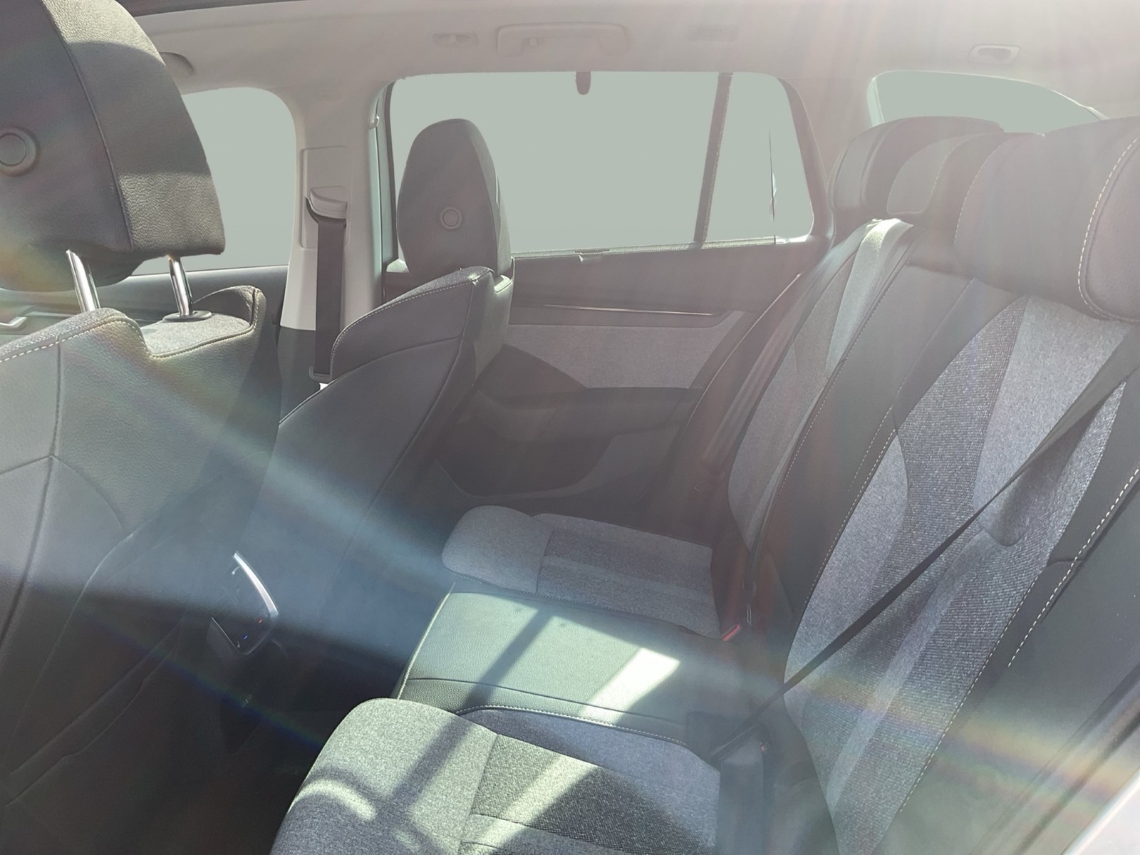 Skoda Octavia Combi 2.0 TOUR PANO 360°CAM ACC HEAD-UP