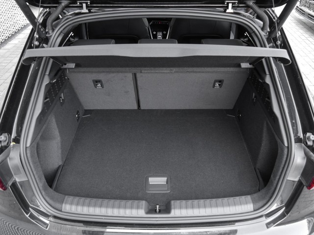 Audi A3 Sportback 35 S LINE BLACKPAK B&O ALU19 NAVI+