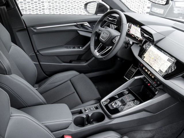 Audi A3 Sportback 35 S LINE BLACKPAK B&O ALU19 NAVI+