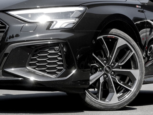 Audi A3 Sportback 35 S LINE BLACKPAK B&O ALU19 NAVI+