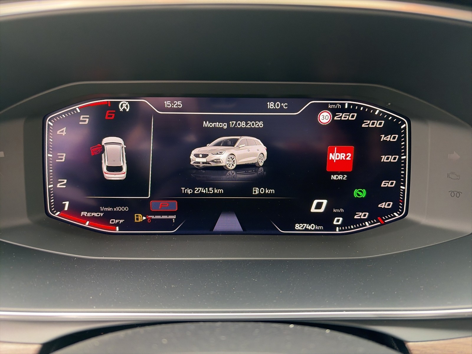Seat Leon ST 2.0 XCELLENCE PANO ACC NAVI LM17 CARPLAY