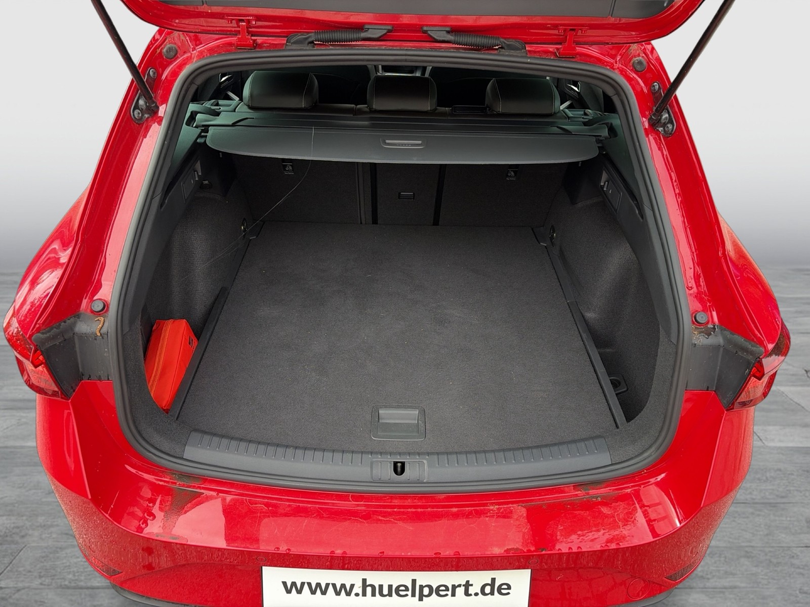 Seat Leon ST 2.0 XCELLENCE PANO ACC NAVI LM17 CARPLAY