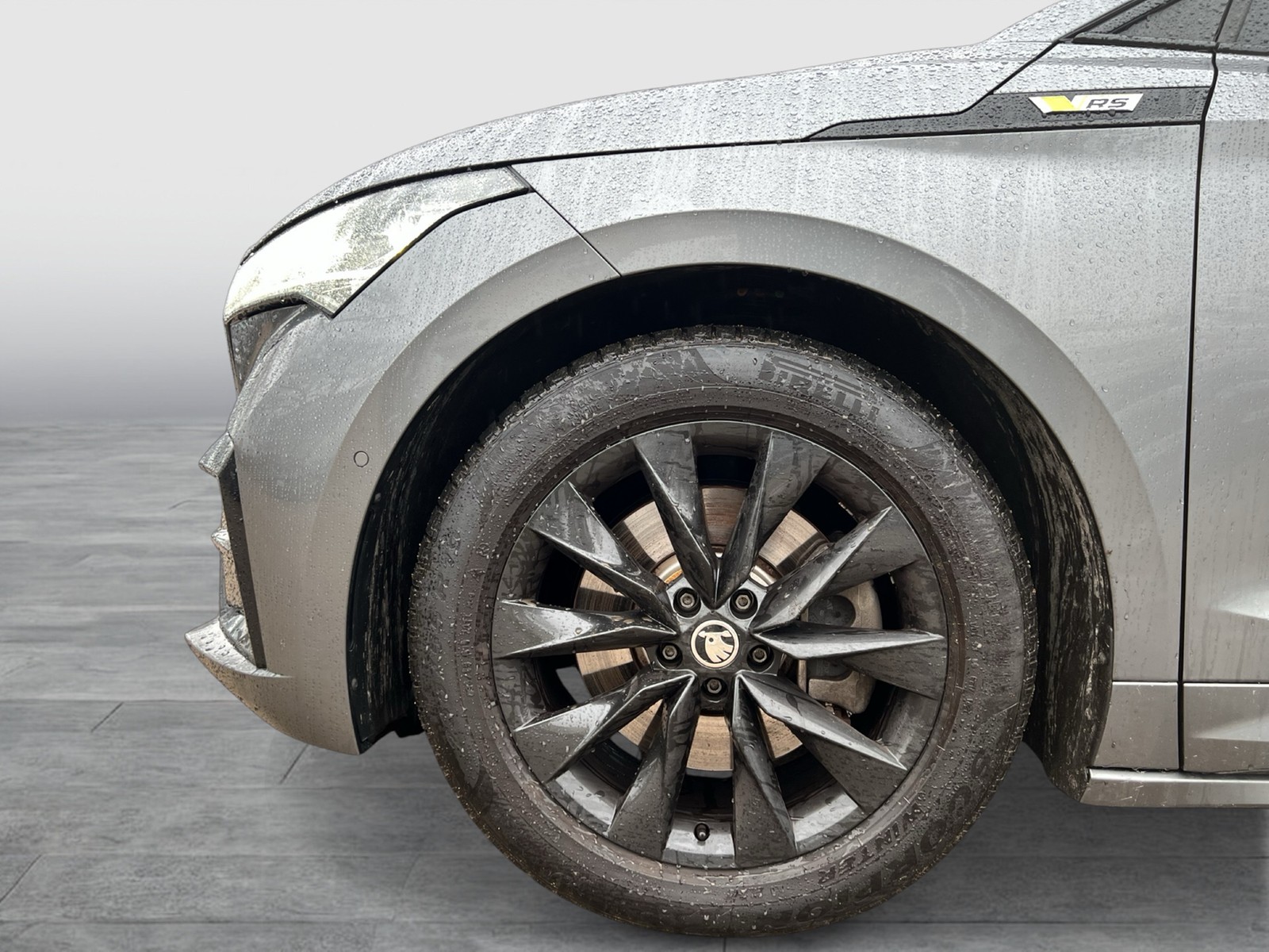 Skoda Enyaq Coupé RS 4X4 WÄRMEPUMPE PANO ALU21 KAMERA