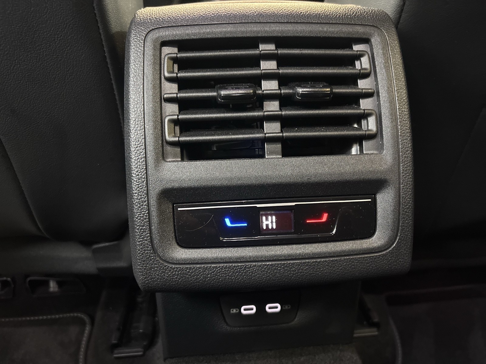 Volkswagen Golf VIII 1.5 GOAL FACELIFT AHK ACC NAVI CARPLAY