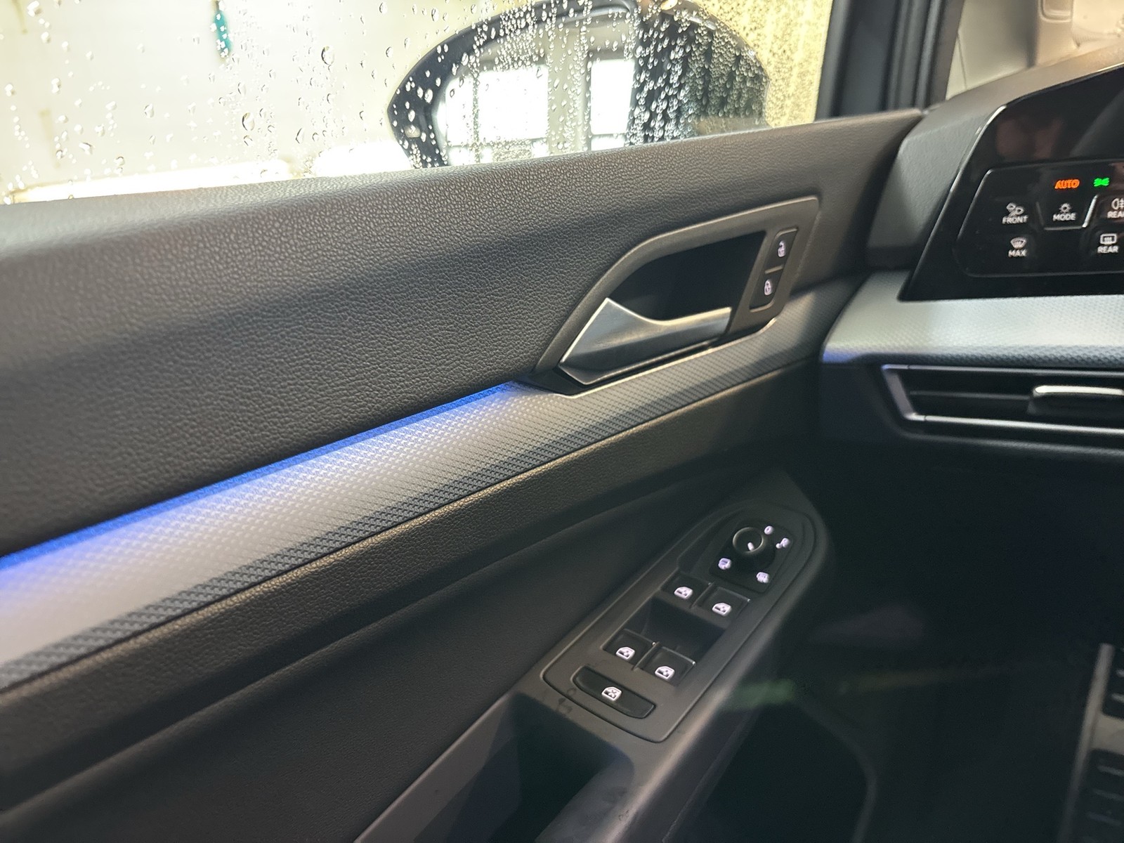 Volkswagen Golf VIII 1.5 GOAL FACELIFT AHK ACC NAVI CARPLAY