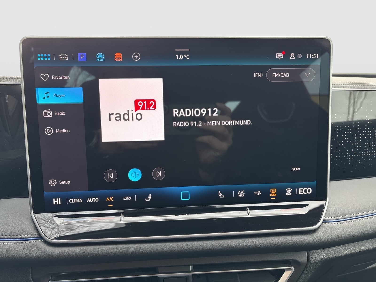 Volkswagen Tiguan 1.5 HYBRID R-LINE NEUESMODELL 360CAM LM20