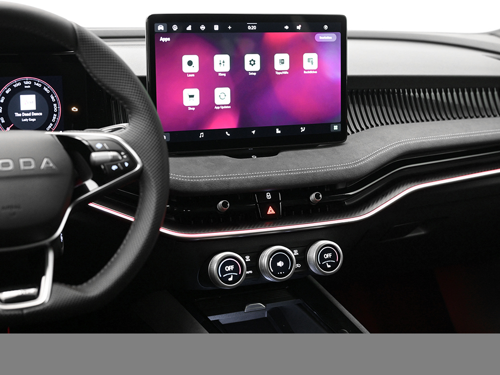 Skoda Superb Combi 2.0 SPORTLINE DSG 4x4 AHK eSITZE