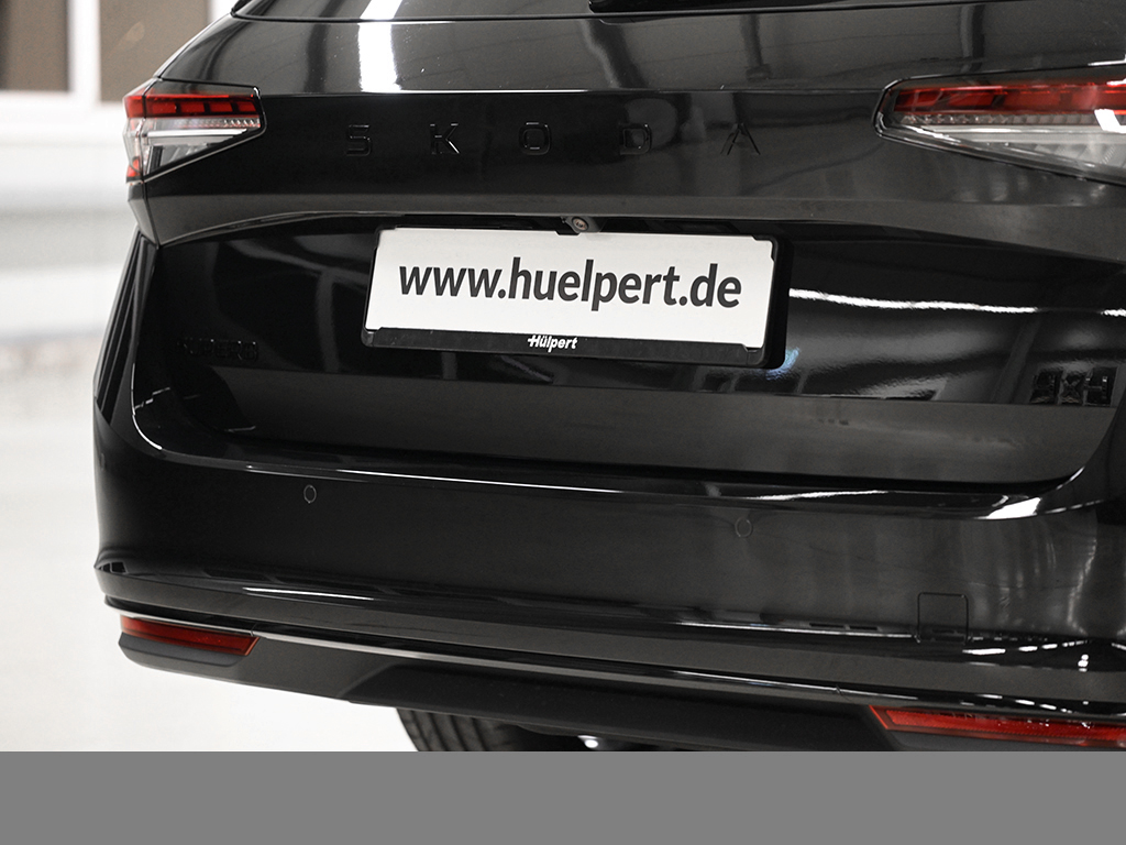 Skoda Superb Combi 2.0 SPORTLINE DSG 4x4 AHK eSITZE
