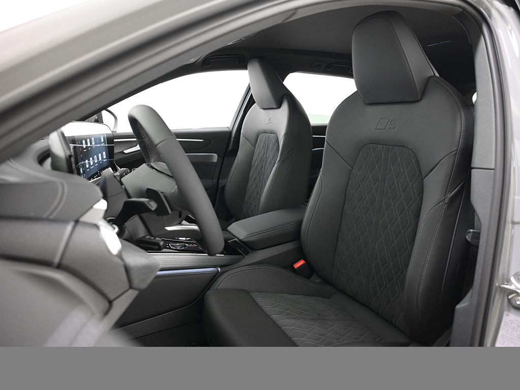 Audi A6 Avant TDI S Line quattro s tronic TECH PRO
