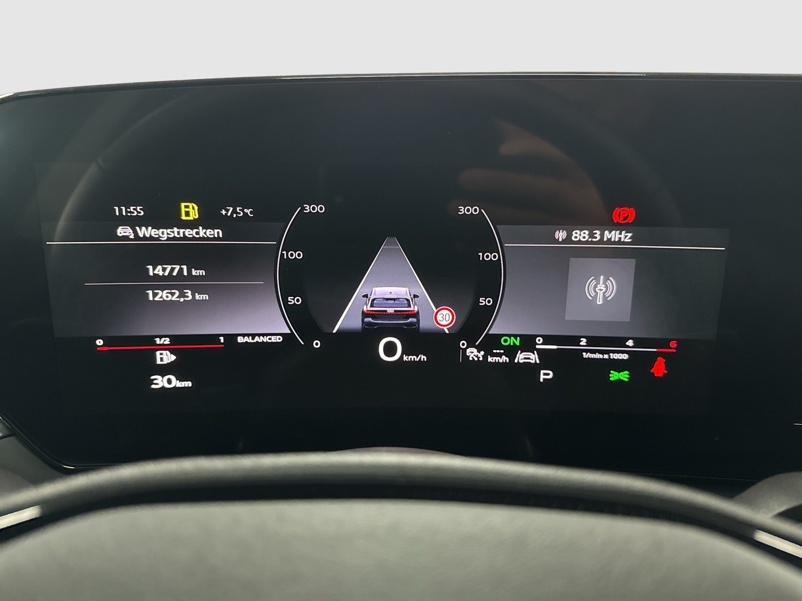 Audi A5 Avant advanced AHK CAM ACC LM18 E-KLAPPE NAVI